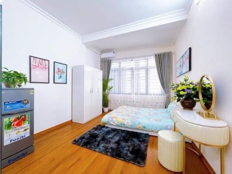 nhà dòng tiền 68 Cầu Giấy, CCMN 9 phòng, 1 nhà ra ngõ ô tô, 46m x 5 tầng.