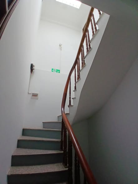 5tỷ nhỉnh nhà 30m2, ngay HV Tài Chính Đức Thắng, Đông Ngạc
