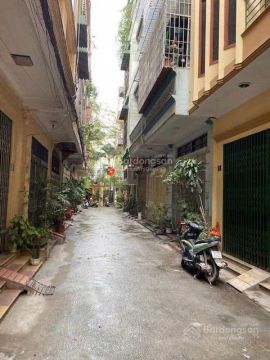 (13 Triệu)  Cho thuê nhà nguyên căn ngõ 255 Phố Vọng, Hai Bà Trưng