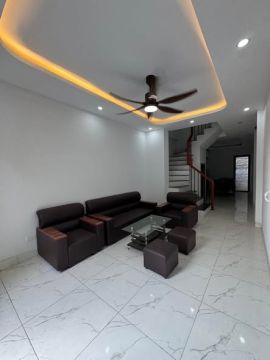 SỞ HỮU NHÀ 3 TẦNG – LÔ GÓC - GẦN KCN QUANG MINH – NHỈNH 4 TỶ