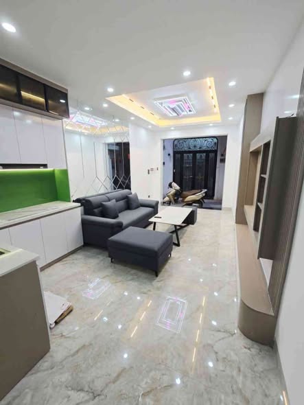 HƠN 7 ,9TỶ -RỘNG 34M- XÂY MỚI 6 TẦNG THANG MÁY-NGÕ NÔNG