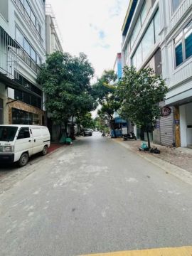 LIỀN KỀ KĐT LINH ĐÀM - HOÀNG LIỆT - Ô TÔ TRÁNH NHAU - VỈA HÈ RỘNG