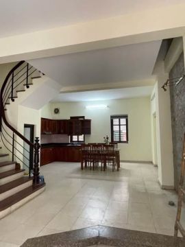 CHO THUÊ NHÀ NGUYÊN CĂN 3 PHÒNG NGỦ – TÂY HỒ