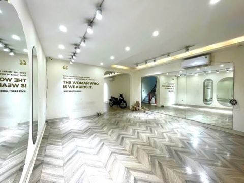CHO THUÊ MBKD VỊ TRÍ ĐẸP.