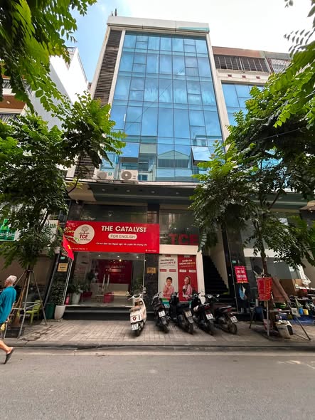 Duy nhất! Sàn VP Thái Hà 90m2 chỉ 15tr/tháng, thang máy, bảo vệ 24/7