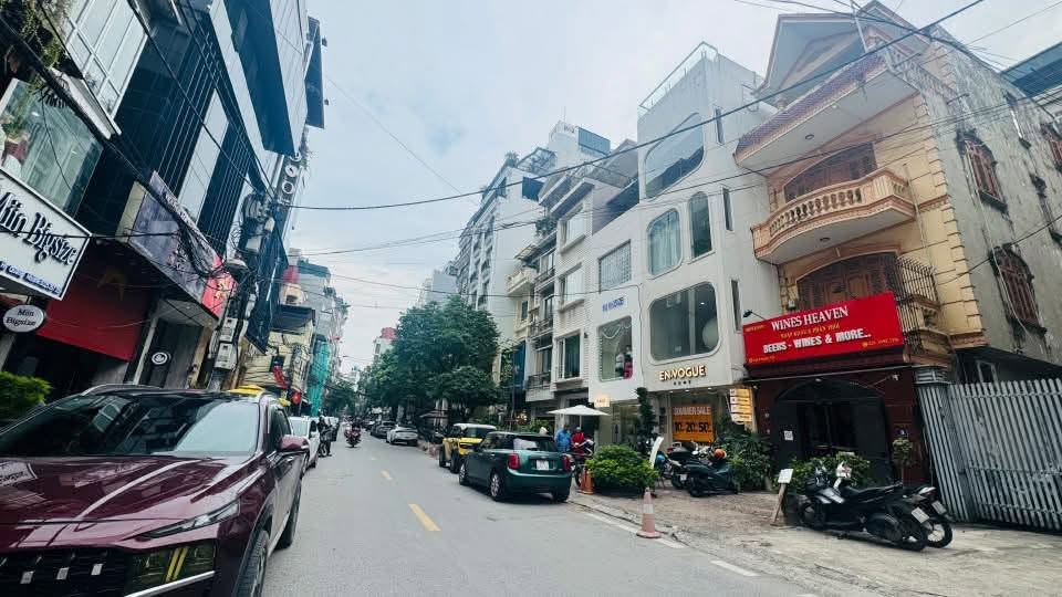 Cho thuê nhà mặt phố NGUYỄN HY QUANG - ĐỐNG ĐA