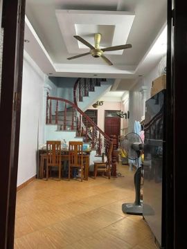 [9 triệu/tháng] Cho thuê nhà 4 tầng ngõ 649 Lĩnh Nam | 36m – 4 phòng ngủ - 3wc, đầy đủ nội thất: ...