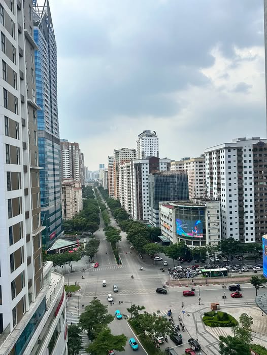 CẦN TÌM SÀN THƯƠNG MẠI  VĂN PHÒNG Ở CÁC TOÀ CHUNG CƯ BUIDING  ĐỂ ĐẦU TƯ CHO THUÊ LẠI