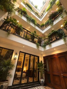 ĐẤT NGAY CỬA NAM **HOÀN KIẾM,95M ,GIÁ CHÀO 20.5 TỶ.