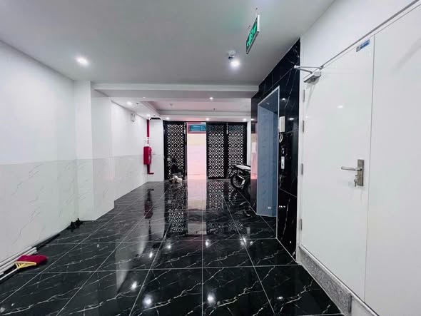 60M² – 6 TẦNG THANG MÁY – 12 PHÒNG – DÒNG TIIỀN 50TR/THÁNG