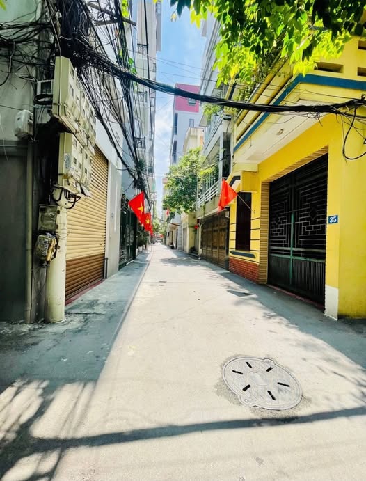 Chỉ 6 tỷ nhà 6 tầng thang máy Tây mỗ, Nam Từ Liêm, ngõ ô tô