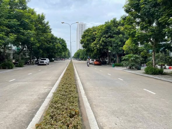 Chủ cần bán gấp căn nhà liền kề tại khu C Geleximco, Dương Nội hàng xóm Aeon Mail, Chung cư ICID ...