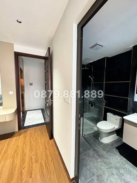 NHÀ ĐẸP GIA THỤY: 6 TẦNG THANG MÁY, NỘI THẤT ĐẦY ĐỦ, NGÕ THÔNG, DỌN VỀ Ở NGAY!