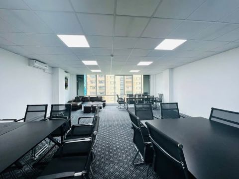 VĂN PHÒNG ĐẸP – LÊ ĐỨC THỌ – 80M² CHỈ 13TR/THÁNG