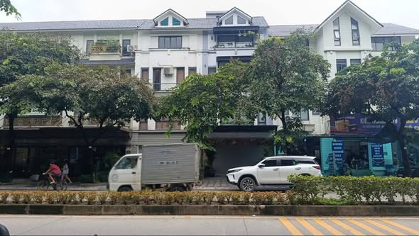QUỸ LIỀN KỀ – NHÀ VƯỜN – BIỆT THỰ KHU C GELEXIMCO , LÊ TRỌNG TẤN, HÀ ĐÔNG VỊ TRÍ ĐẸP – GIÁ TỐT – ...