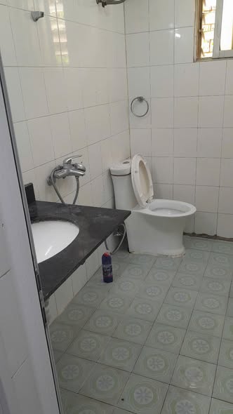 60M² – 2 PHÒNG NGỦ – TẦNG 1 – TẬP THỂ KIM LIÊN, LƯƠNG ĐÌNH CỦA – 10 TRIỆU