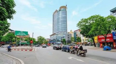 PHÂN LÔ CÁN BỘ NGUYỄN PHONG SẮC - LÔ GÓC 3 MẶT NGÕ - 52M2*4T - Ô TÔ ĐỖ CỬA - 15M Ô TÔ TRÁNH - 13T...