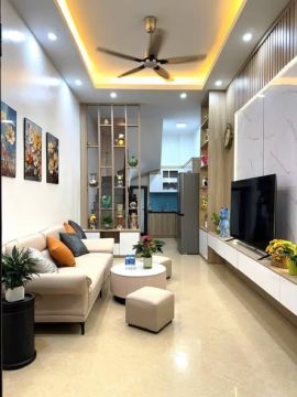 -Bán nhà phố Tân Mai – Hoàng Mai, diện tích đất 38m2 x mặt tiền 3.6m, thiết kế 5 tầng, giá 8 tỷ c...