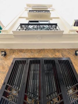 CHÍNH CHỦ CẦN BÁN NHÀ 5 TẦNG NGÁCH 57 NGÕ 10 LÁNG HẠ, P. GIẢNG VÕ, TP. HÀ NỘI. GIÁ: 10,6 TỶ
