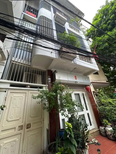CHÍNH CHỦ GỬI BÁN NHÀ TẠ QUANG BỬU - CẠNH BÁCH KINH XÂY - Ô TÔ DỪNG ĐỖ NGÀY ĐÊM - 42m2 - MT5,1m -...