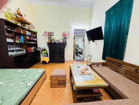 Siêu Hiếm ! Bà Triệu diện tích 60m x 1t, Mt 4,5m.Giá 18,5 tỷ.