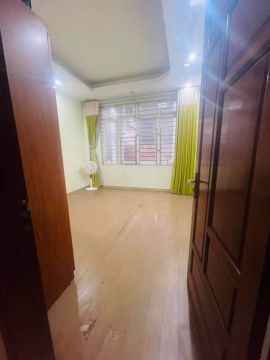 12 TRIỆU/THÁNG – THUÊ NGUYÊN CĂN 4 TẦNG TẠI VĂN QUÁN