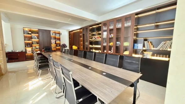 Cho thuê nhà mặt phố Trịnh Đình Cửu - Hoàng Mai
