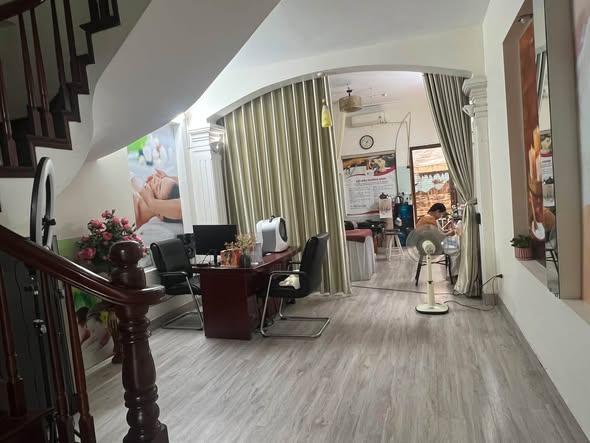 CHO THUÊ PHÒNG LÀM VIỆC / KINH DOANH – MẶT PHỐ NGUYỄN KHUYẾN, HÀ ĐÔNG