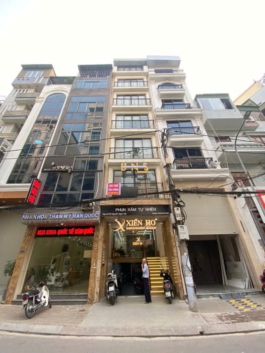 Văn phòng 40m2 tầng 8 giá cực tốt 7tr/tháng, bao trọn gói thuế phí