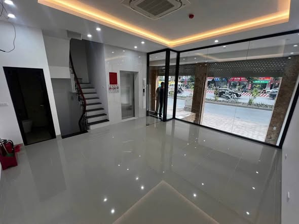 Cho Thuê Nhà 4 Tầng Kinh Doanh