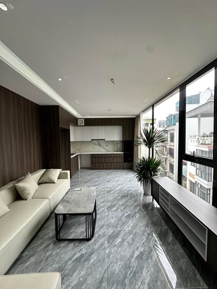 Phố Bạch Mai Oto Vỉa Hè Mặt Tiền 8m 7 Tầng Giá 15.6 Tỷ . lh 0845666479