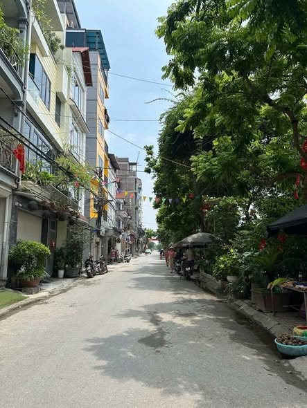 Phú Minh - Tây Tựu, 4 tầng, ngay cạnh đại lộ Tây Thăng Long, 40m2 chỉ hơn 7 tỷ.