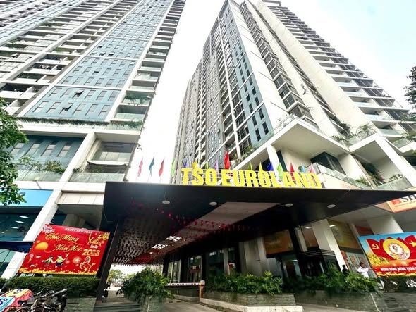 CĂN HỘ 168m2 - 8,6 tỷ -TÒA TSQ - LÀNG VIỆT KIỀU CHÂU ÂU , HÀ NỘI