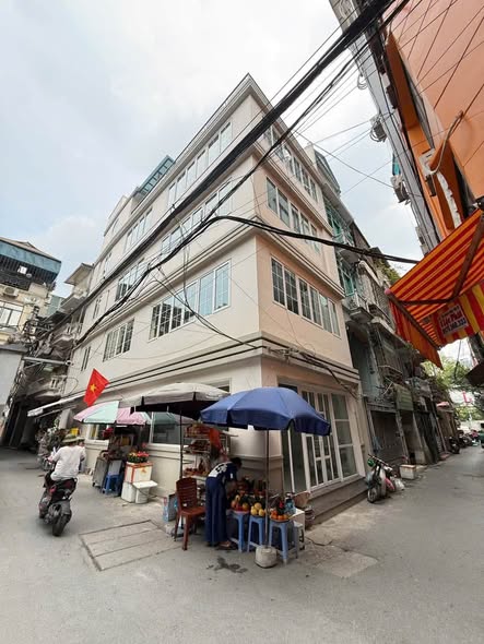 Ngõ ô tô tránh Láng Hạ, Đống Đa: lô góc 85m² × 4,5 tầng, hợp quán ăn, 40 triệu/tháng