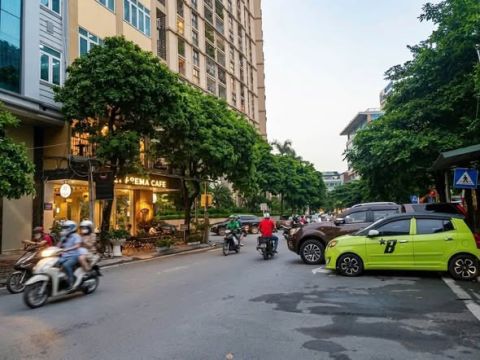 15TỶ - BÁN NHÀ HOÀNG CẦU - 49M2 x 4T - LÔ GÓC - GẦN PHỐ - NGÕ THÔNG.
