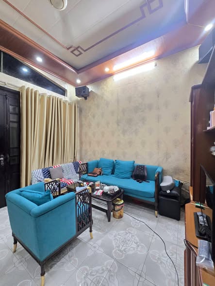 Phố Bạch Mai dt 55m, 4 tầng, mt 4.5m