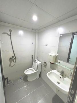 Phòng trọ Quan Hoa, full nội thất, giá thuê 4.5 triệu/ tháng có tháng máy.