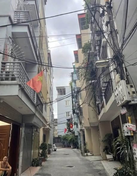 Cho thuê nhà ngõ 616 Kim Giang, Ngay sau cây xăng , Hoàng Mai