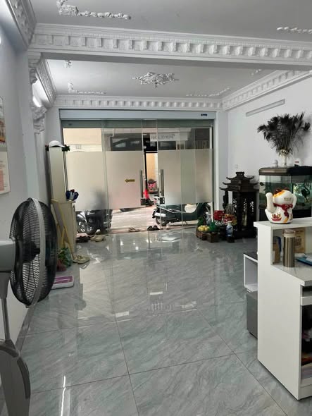 Cho thuê nhà ô tô, kinh doanh, Thái Hà- Đống Đa