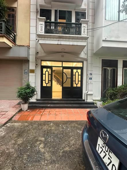 CHO THUÊ NHÀ NGUYÊN CĂN – HOÀNG QUỐC VIỆT