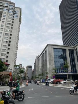 Cho th.uê nhà mặt bằng kinh doanh phố Kim Ngưu - HBT.