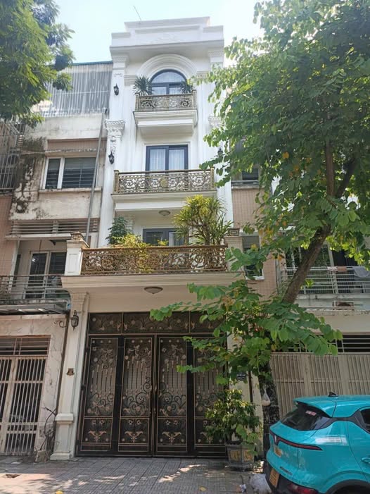 BÁN GẤP LK KĐT VĂN PHÚ – HÀ ĐÔNG | GIÁ 16 TỶ