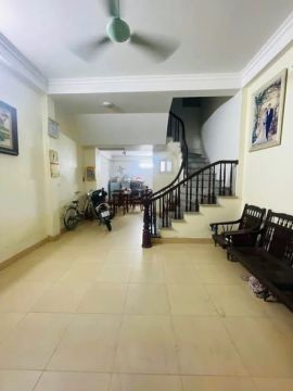 R.ẻ Nhất KV rồi - 6 tỷ 8 - Hồ Tùng Mậu - nhà đẹp. Dân xây - Gần phố