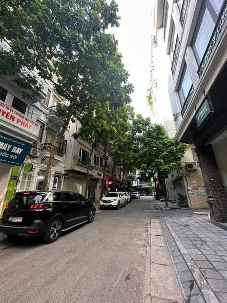 PHÂN LÔ VIP ĐỖ QUANG TRUNG HÒA – 6 TẦNG THANG MÁY – Ô TÔ TRÁNH VỈA HÈ