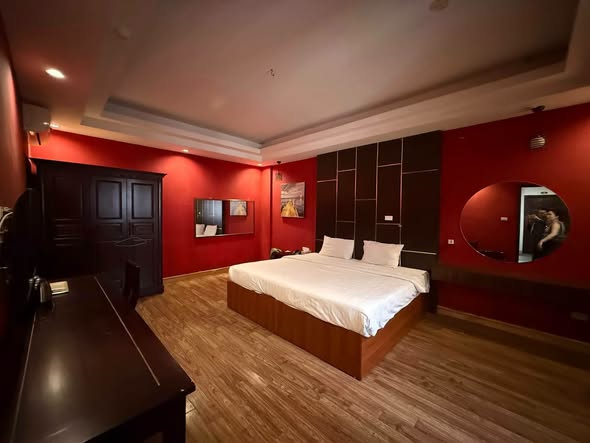 HOA HẬU MẶT PHỐ CỔ BÙI THỊ XUÂN – TRUNG TÂM PHỐ VIP HAI BÀ TRƯNG – KHÁCH SẠN 11 TẦNG THANG MÁY DÒ...