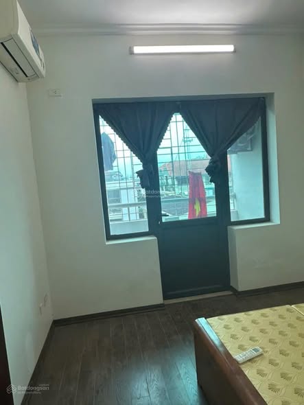 Cho thuê bất động sản Hai bà trưng 15tr/th