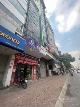 Cho thuê mặt phố Thái Thịnh, Đống Đa, gần ngã tư Yên Lãng