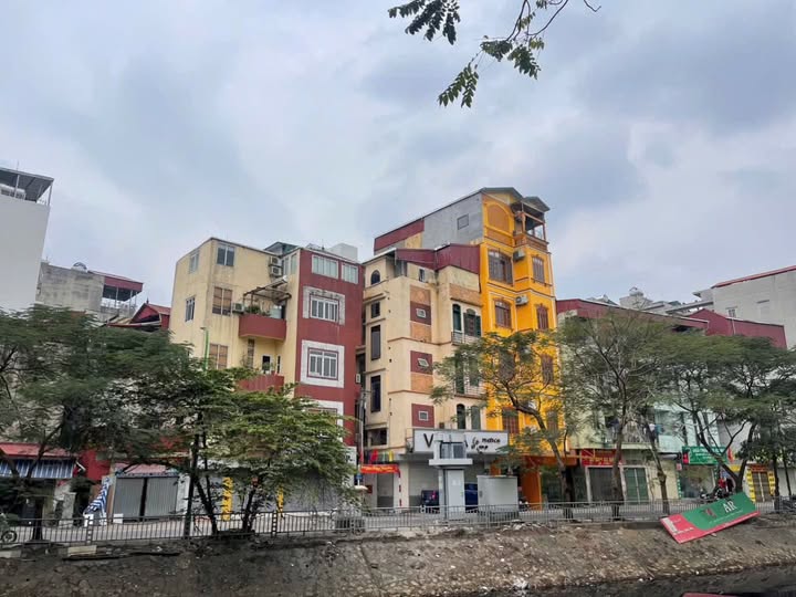 Mặt phố Hà Kế Tấn - diện tích 60m² * 5 tầng * mặt tiền 6.6m - Lô Góc -sổ vuông - kinh doanh đỉnh ...