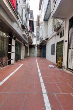 CHỈ 5,56 TỶ-MINH KHAI-31M X 4 TẦNG-MT 4M- NGÕ 3 GÁC RỘNG-SỔ ĐẸP-DÂN XÂY-KO QUY HOẠCH