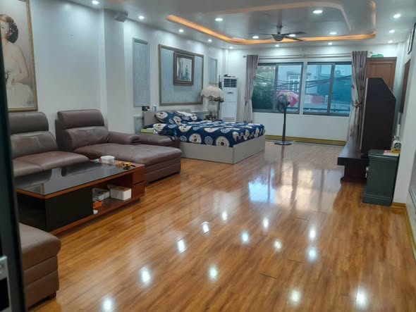 Nhà nguyên căn Lê Trọng Tấn - Trần Điền .Gần Bệnh viện Bưu điện .
